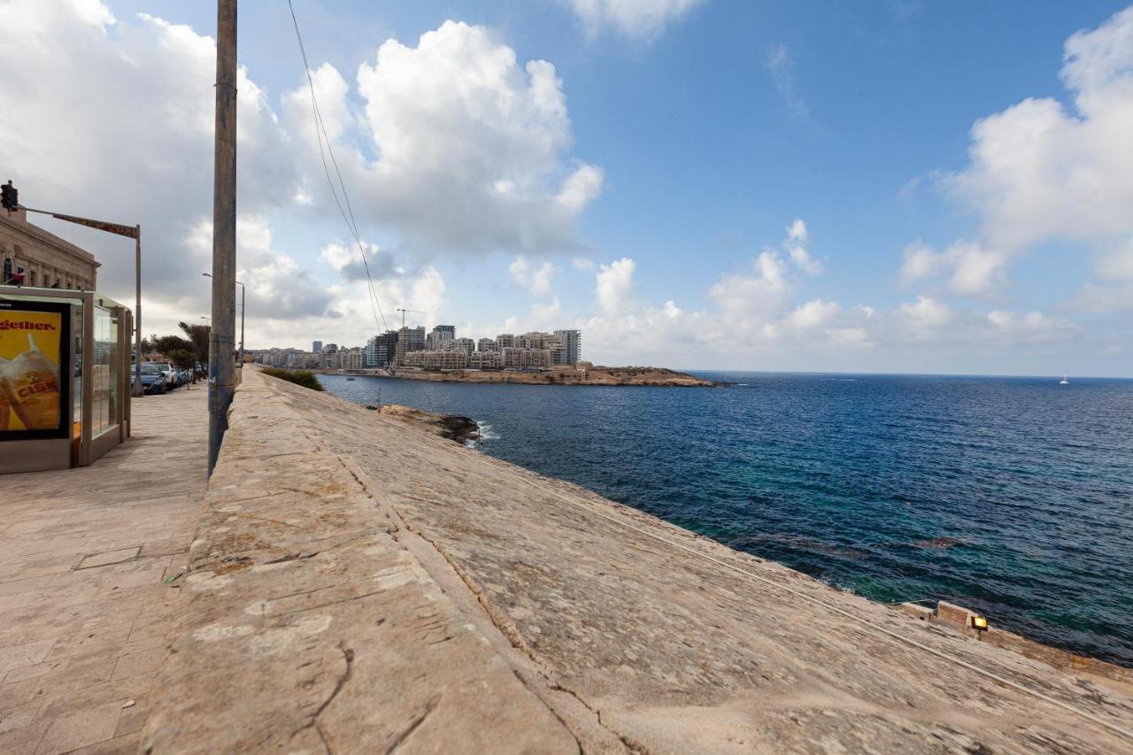 Designer Home With Comfy Sofa In Central Valletta By 360 Estates Zewnętrze zdjęcie